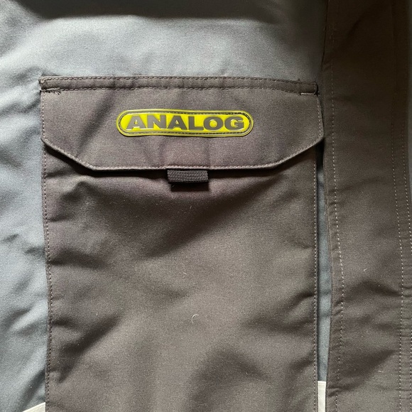 Burton Analog Size XL - Picture 5 of 7